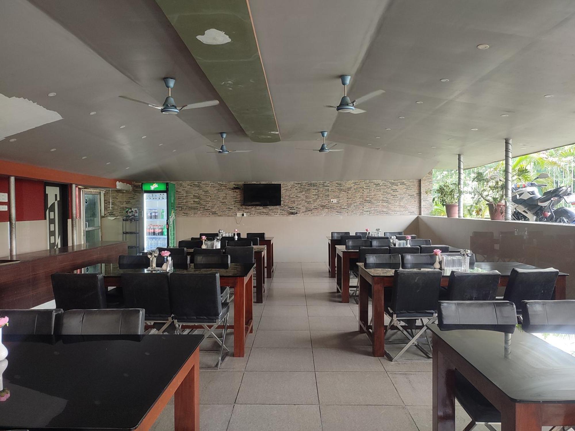 Maa Greenary View - A Holiday Resort Alipur Duar 외부 사진