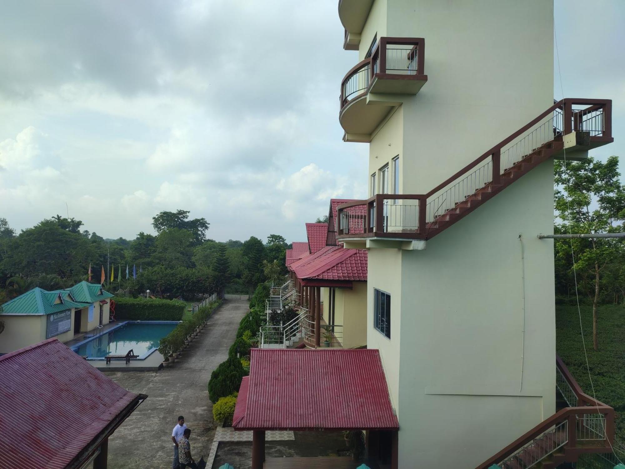 Maa Greenary View - A Holiday Resort Alipur Duar 외부 사진