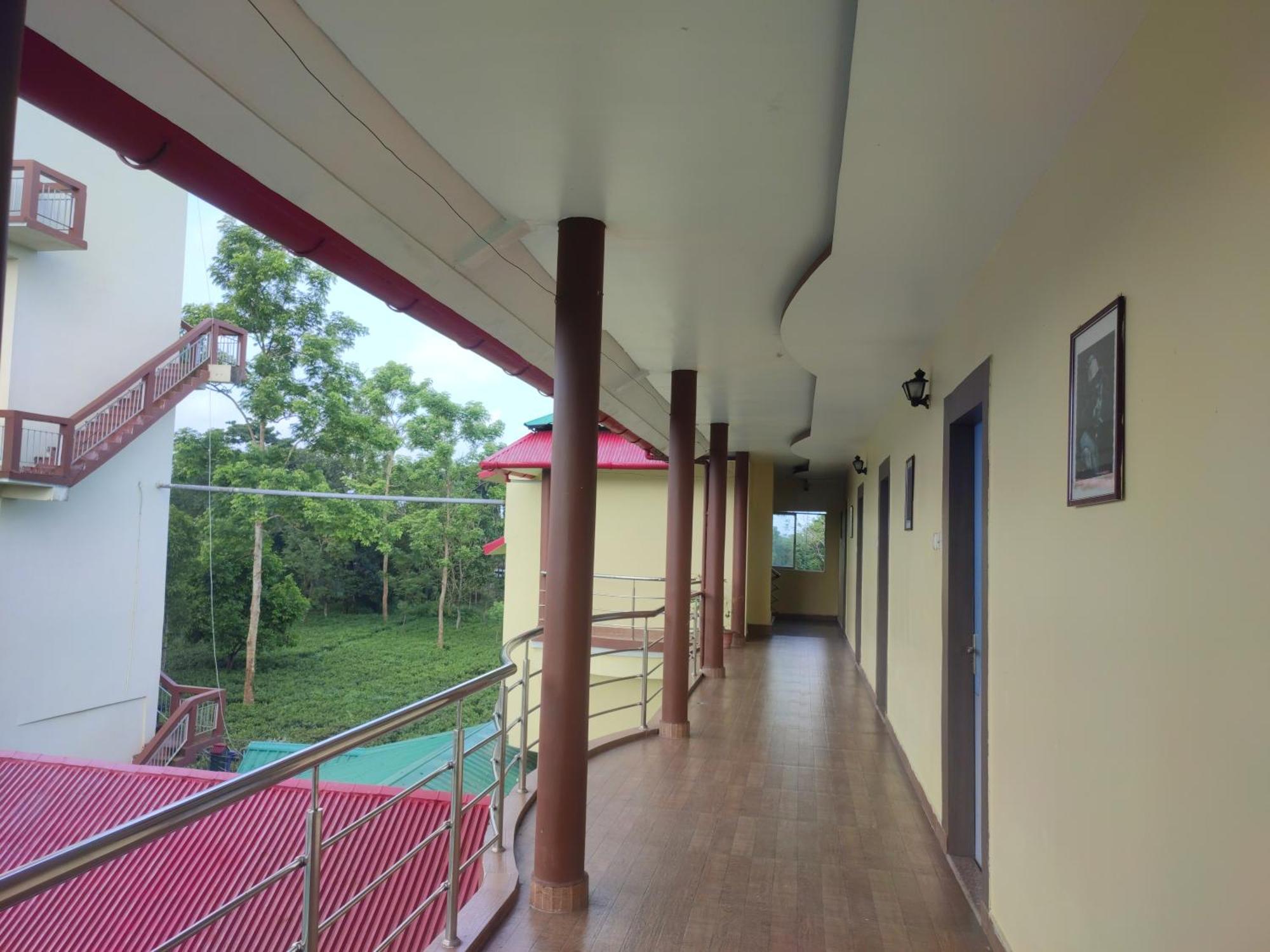 Maa Greenary View - A Holiday Resort Alipur Duar 외부 사진