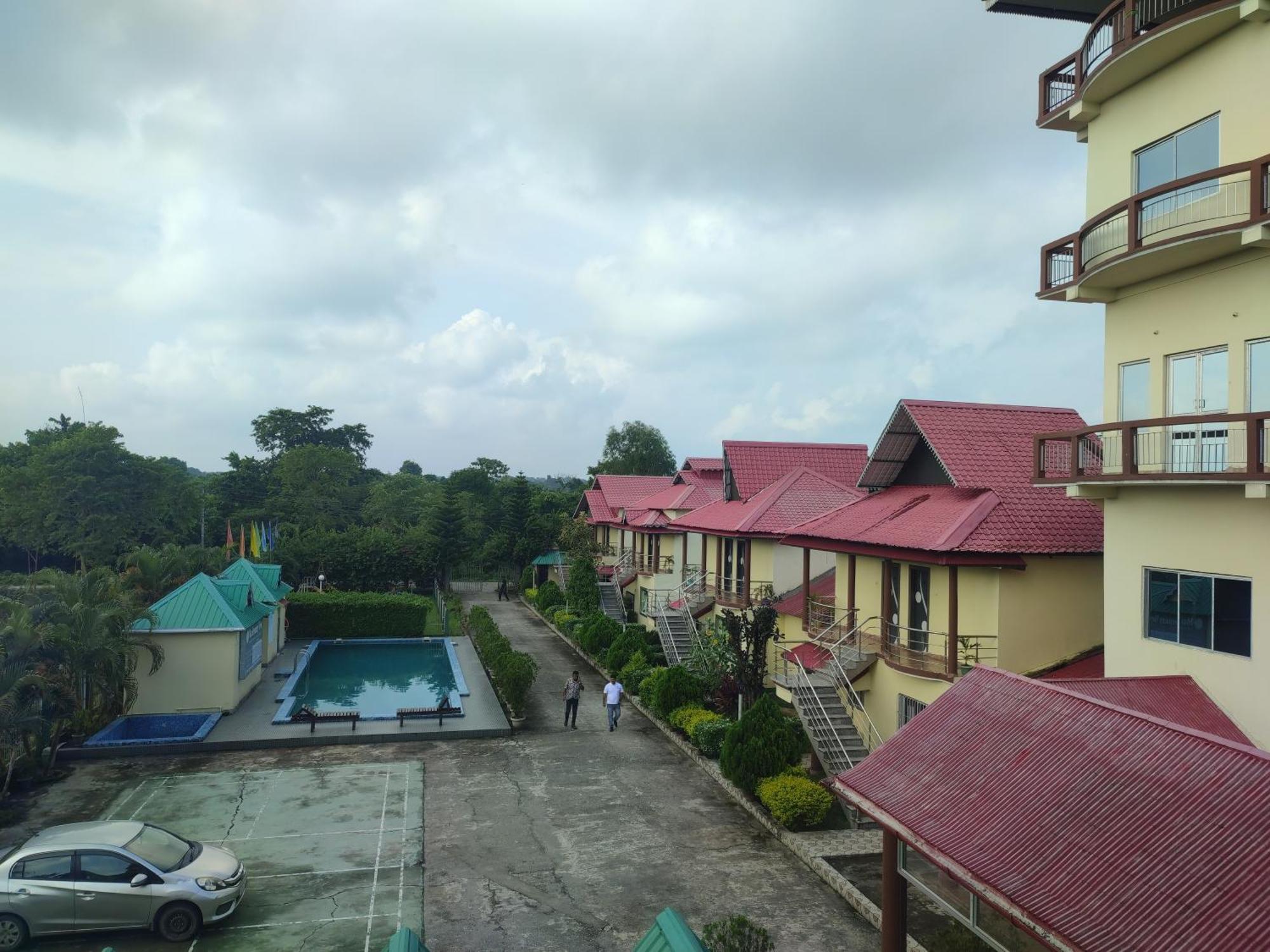Maa Greenary View - A Holiday Resort Alipur Duar 외부 사진