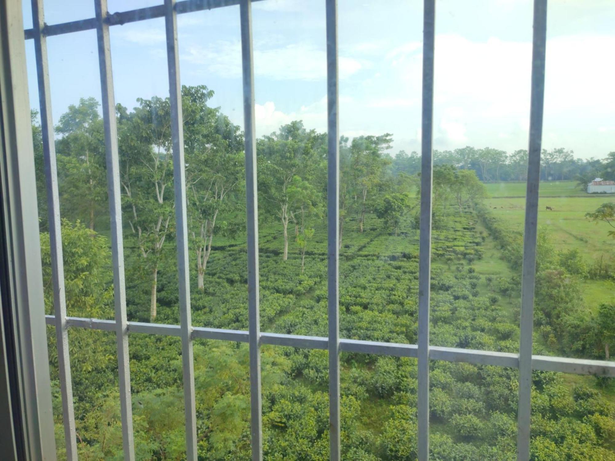Maa Greenary View - A Holiday Resort Alipur Duar 외부 사진