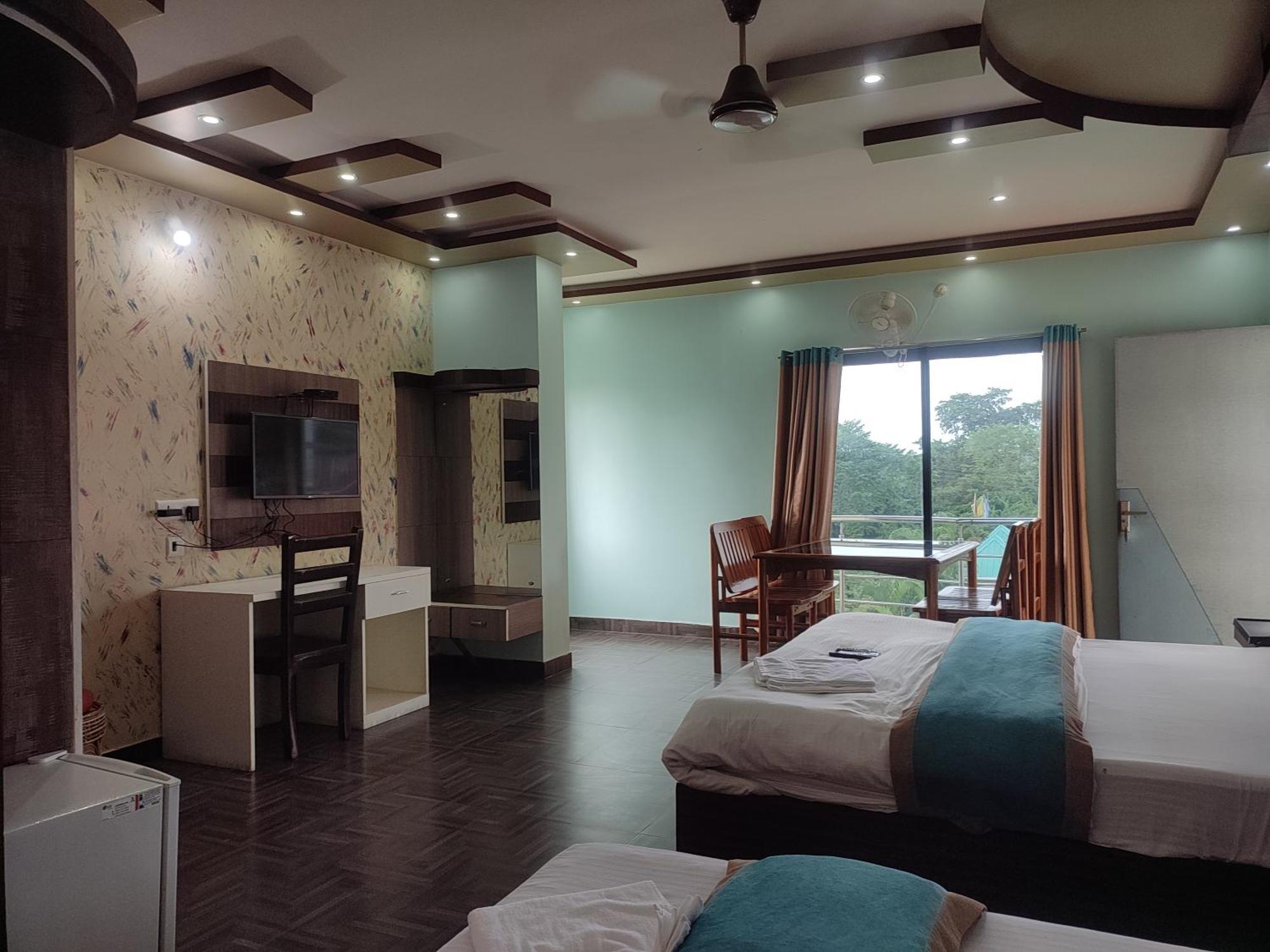 Maa Greenary View - A Holiday Resort Alipur Duar 외부 사진